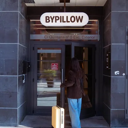 Konukevi Bypillow Bilbo 3*